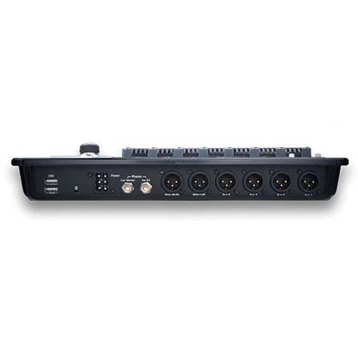 CONSOLA DIGITAL QSC TOUCHMIX-8 14 CANALES 2