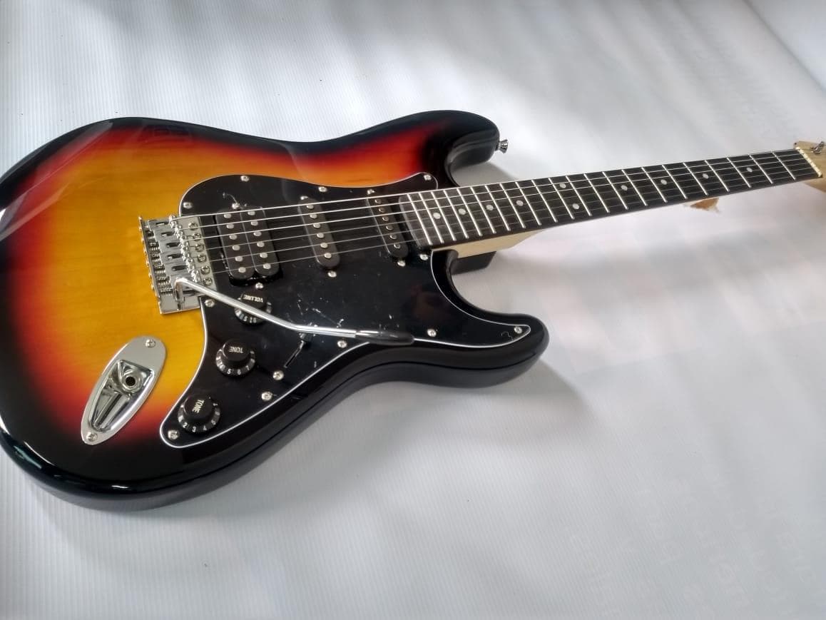 Guitarra Electrica Mc-art E10b-h-3ts 4