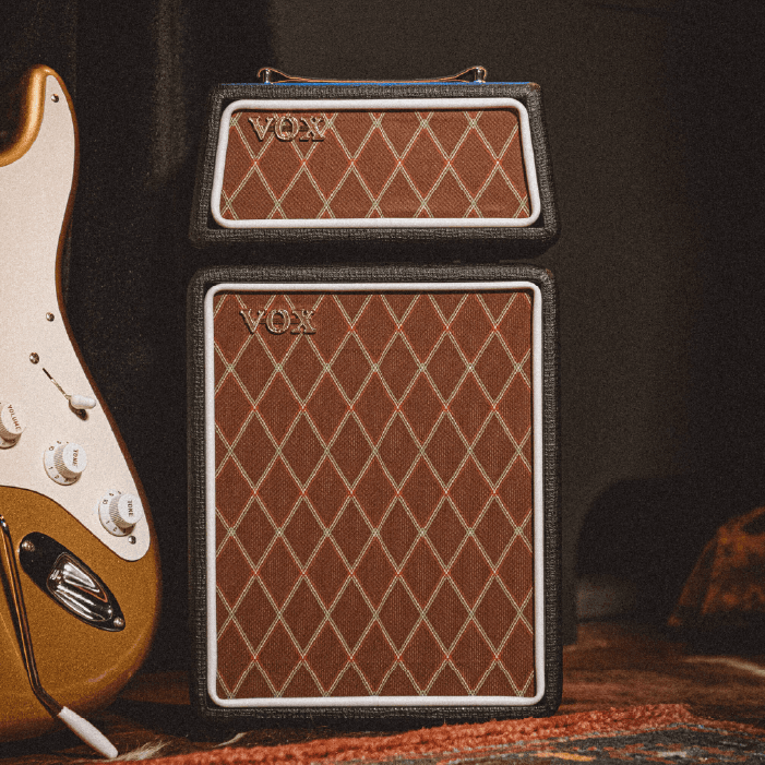 AMPLIFICADOR VOX MICRO SUPERBEETLE GUITAR 11