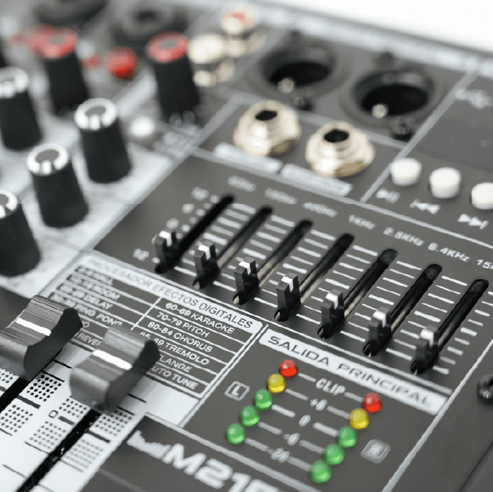 CONSOLA ANÁLOGA M21FX YAMAKI 10