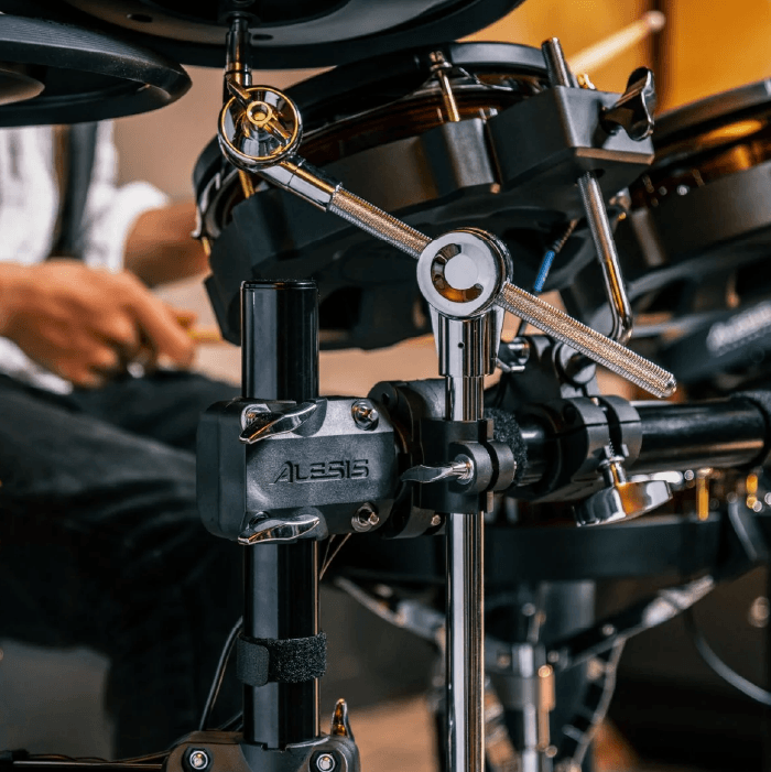 BATERIA ELECTRONICA ALESIS STRATAPRIME 3