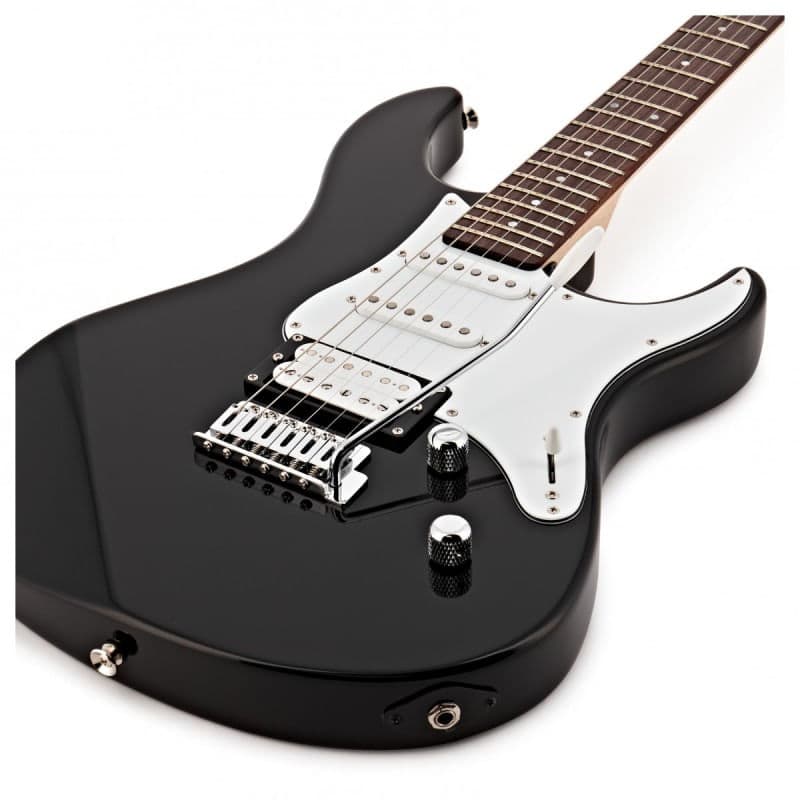 GUITARRA ELÉCTRICA PACIFICA 112V NEGRO 3