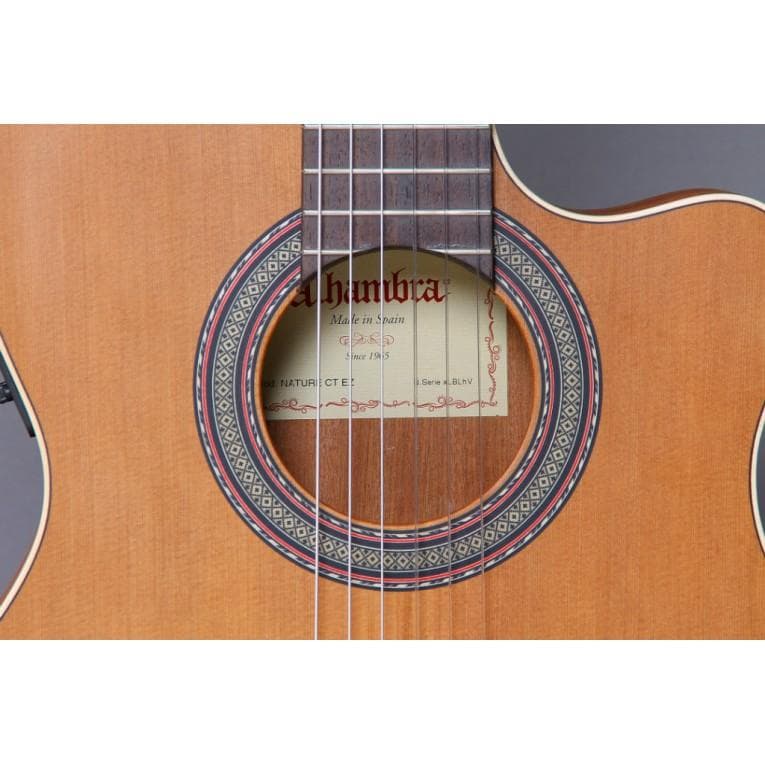 Guitarra Electroacustica Alhambra Z-Nat Ct Ez/Estu Lona 4