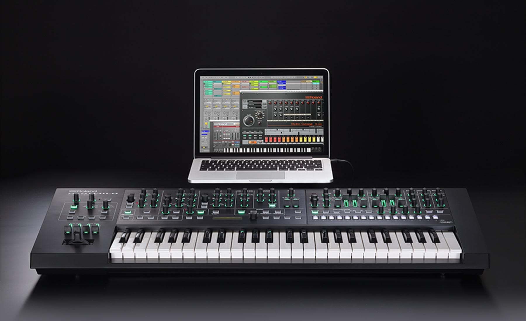 Sintetizador Roland System-8 8