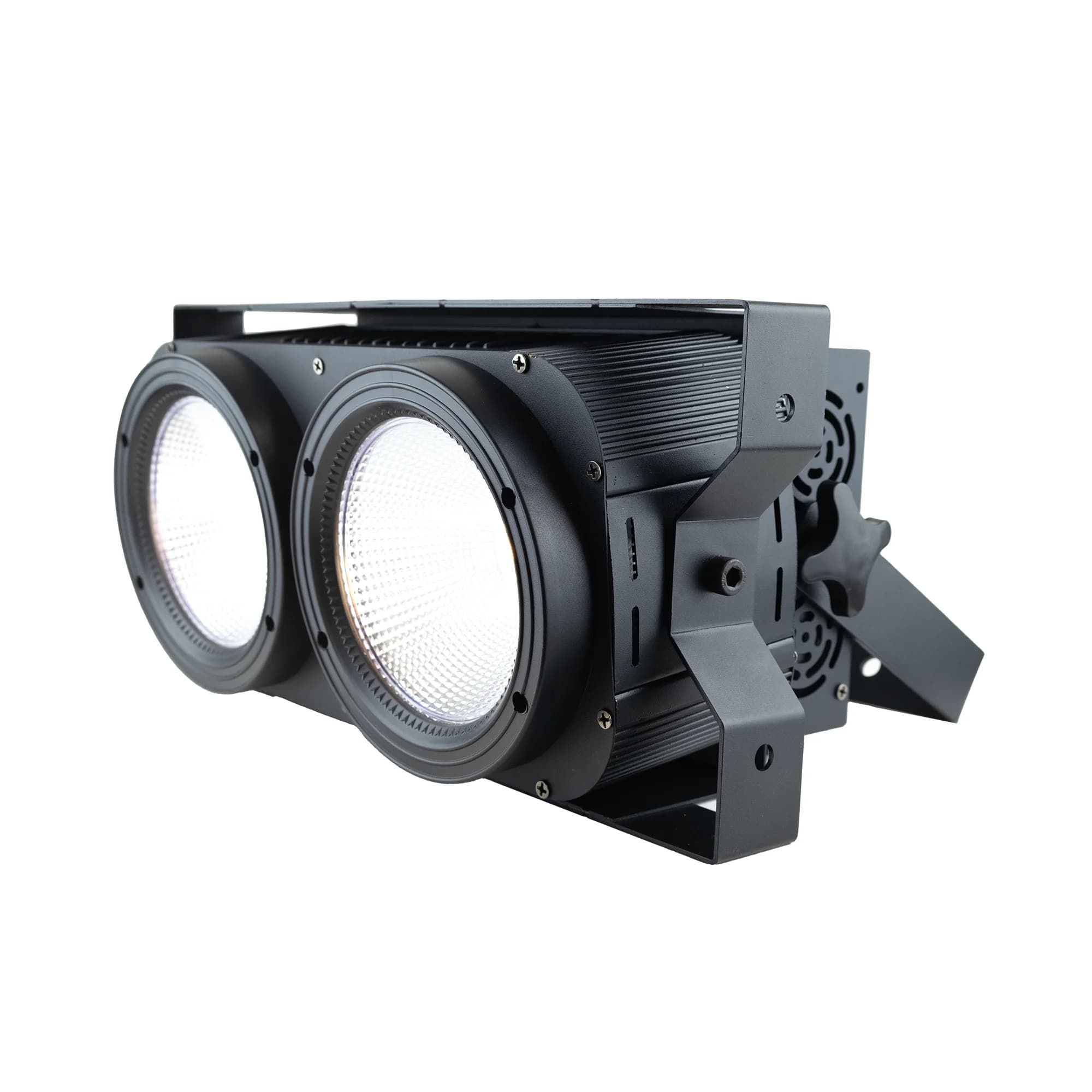 Blinder PL2200 PRO DJ LIGHTING LED 200W